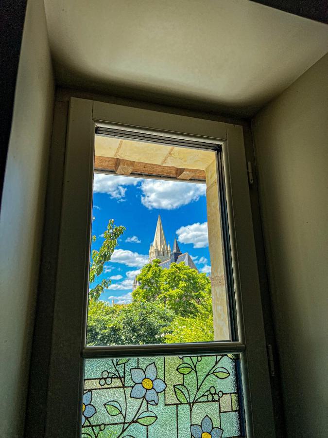 Le Grand Presbytère de Beaulieu Esterno foto
